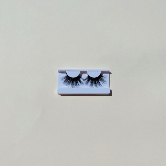 25MM Mink Eyelash - Picture 4 of 4